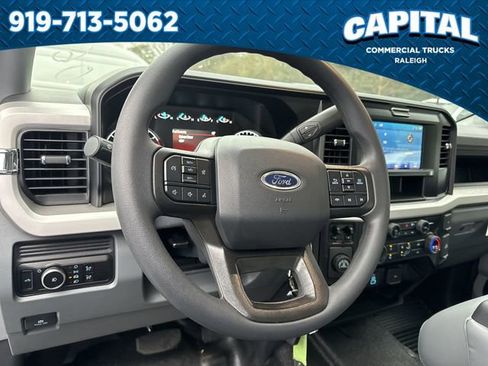 New 2026 Ford F250 XL w/ XL Chrome Package image 24