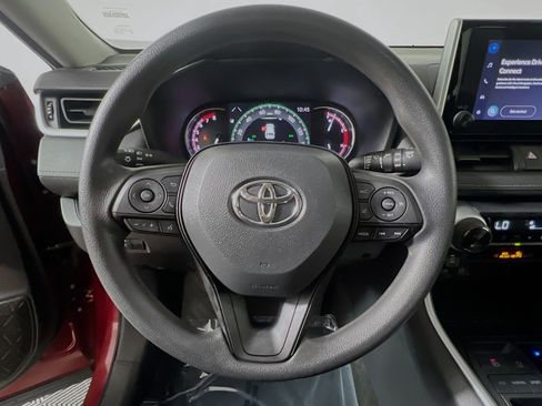 Used 2024 Toyota RAV4 XLE image 18