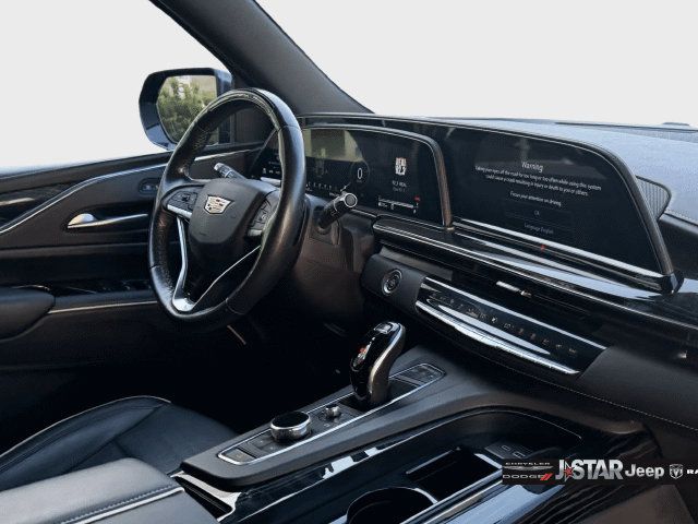 Used 2023 Cadillac Escalade Sport AWD/4WD image 17