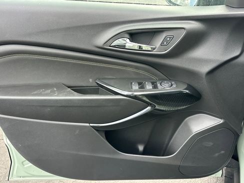 New 2026 Chevrolet Trax ACTIV w/ Sunroof Package image 12