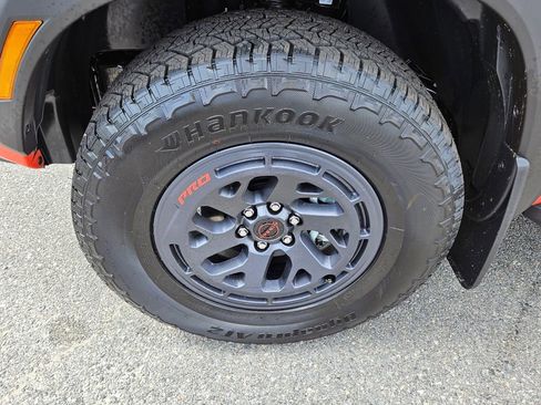 New 2026 Nissan Frontier PRO-4X w/ Pro-4x Convenience Package image 16