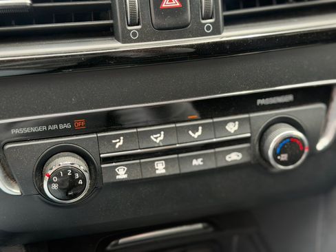Used 2016 Kia Optima LX FWD image 19