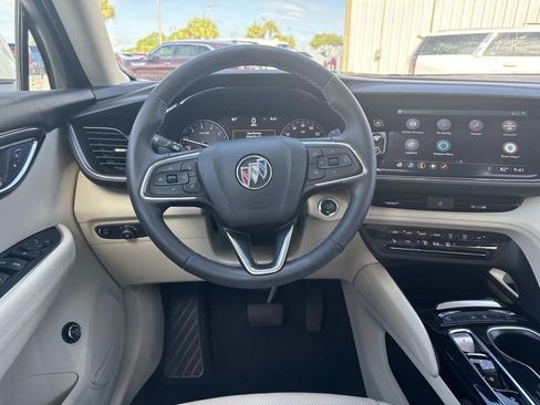 Used 2021 Buick Envision Essence FWD image 17