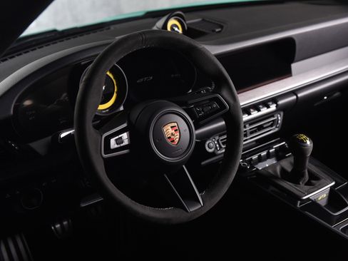 Used 2024 Porsche 911 GT3 RWD image 20