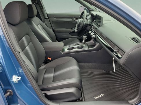 New 2026 Honda Civic Sport image 17