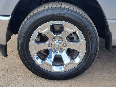 Used 2020 RAM 1500 Big Horn AWD/4WD image 10