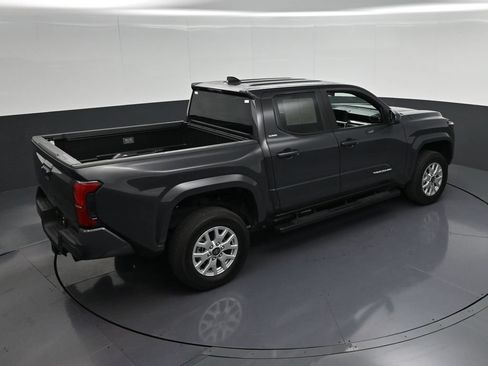 Used 2025 Toyota Tacoma SR5 RWD image 23
