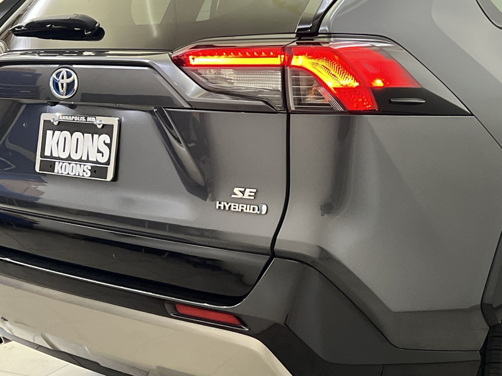 Used 2022 Toyota RAV4 SE w/ Convenience Package AWD/4WD image 29