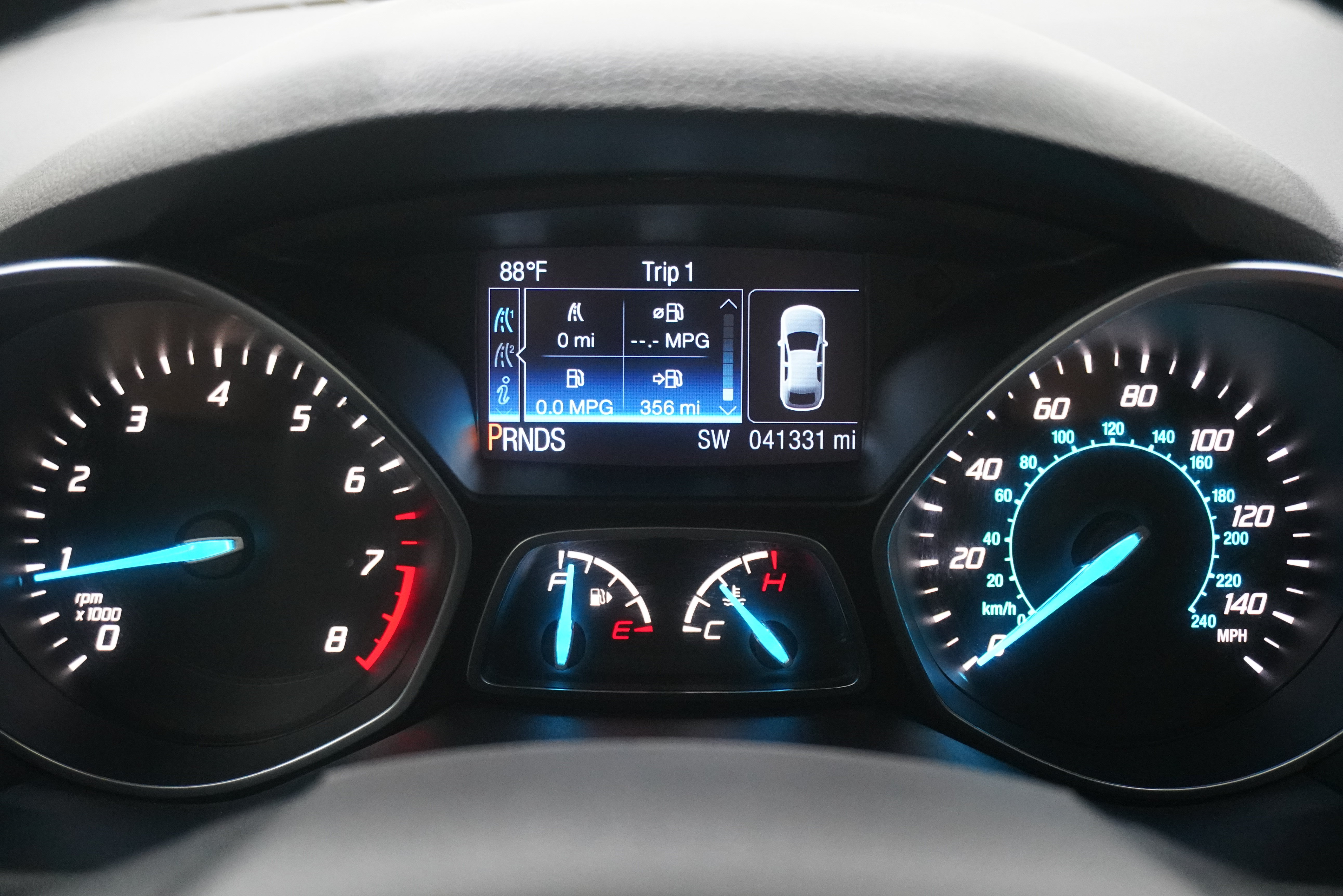 Used 2014 Ford Escape Titanium w/ Equipment Group 401A FWD image 17