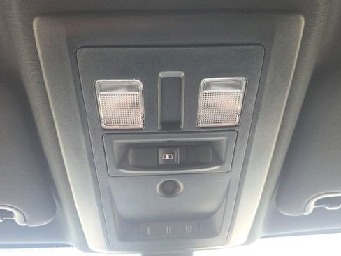 Used 2022 RAM 1500 Warlock AWD/4WD image 24