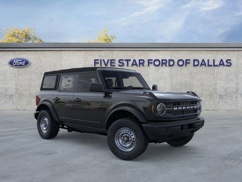 New 2025 Ford Bronco 4-Door image 7