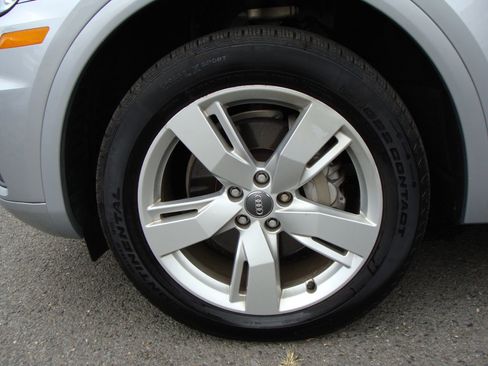 Used 2019 Audi Q5 2.0T Premium w/ Convenience Package image 36