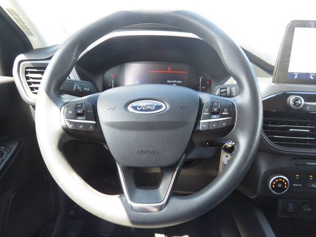 Used 2023 Ford Escape AWD image 17