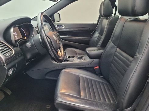 Used 2019 Jeep Grand Cherokee Limited X image 17