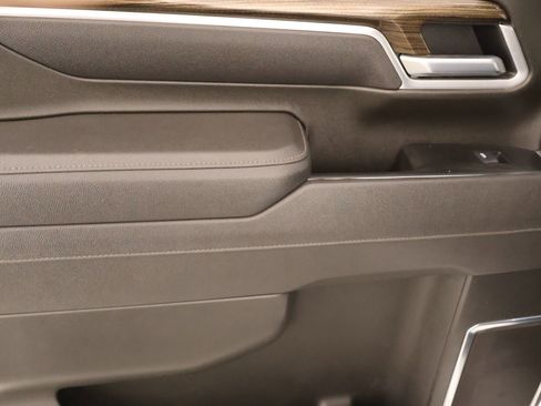 Used 2025 Chevrolet Silverado 2500 LT AWD/4WD image 16
