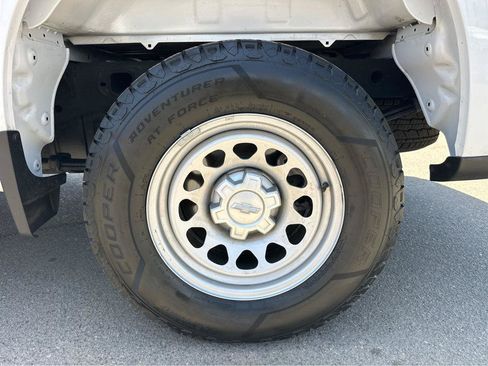 Used 2023 Chevrolet Silverado 1500 W/T RWD image 12