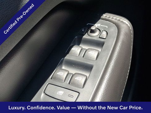 Certified 2023 Volvo XC60 B5 Core w/ Climate Package AWD/4WD image 27