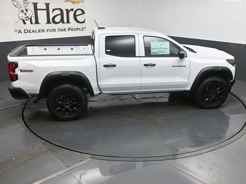 New 2026 Chevrolet Colorado Trail Boss AWD/4WD image 17