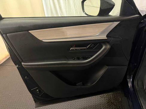 Certified 2025 MAZDA CX-90 3.3 Turbo w/ Preferred Package image 20