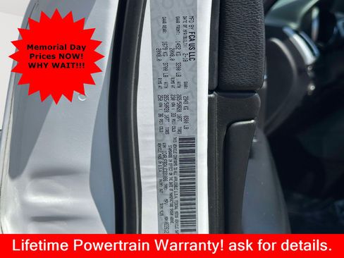 Used 2018 Jeep Grand Cherokee Limited AWD/4WD image 30