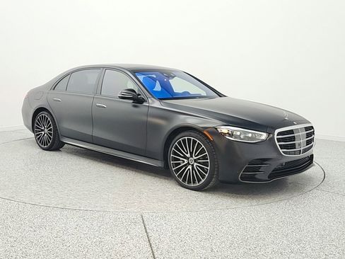 Certified 2023 Mercedes-Benz S 580 4MATIC Sedan image 3