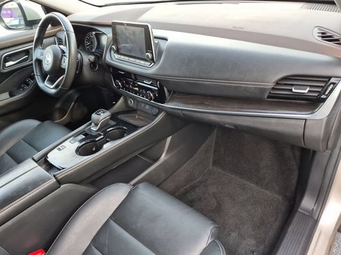 Used 2021 Nissan Rogue SL FWD image 29