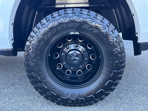 Used 2024 RAM 3500 Limited w/ Night Edition image 38