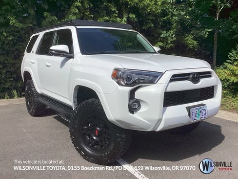 Used 2024 Toyota 4Runner SR5 Premium AWD/4WD image 1