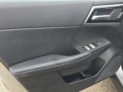 Used 2024 Mitsubishi Outlander SE Black Edition image 13