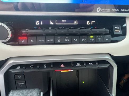 Used 2023 Toyota Sequoia Capstone AWD/4WD image 19