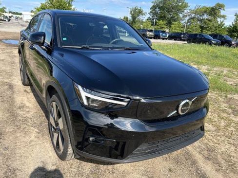 Used 2023 Volvo C40 P8 Recharge Ultimate w/ Protection Package Premier AWD/4WD image 3