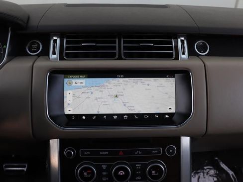 Used 2017 Land Rover Range Rover Long Wheelbase Supercharged image 49