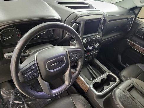 Used 2020 GMC Sierra 1500 Denali w/ Denali Premium Package AWD/4WD image 12