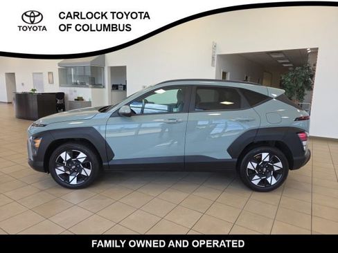 Used 2025 Hyundai Kona SEL FWD image 2