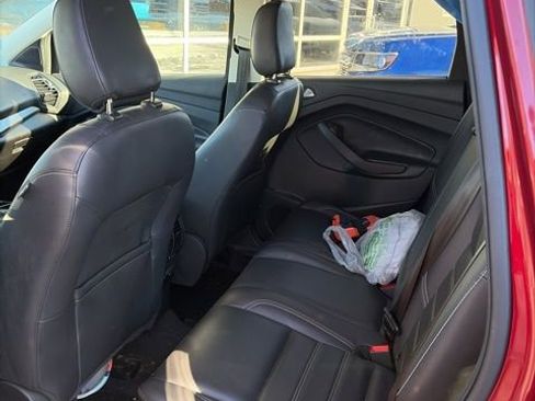 Certified 2019 Ford Escape SEL image 18