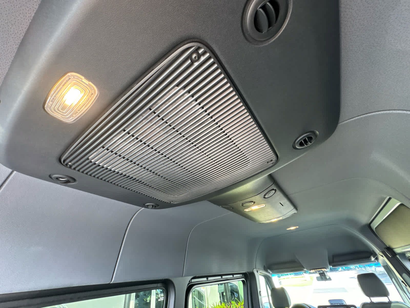 Used 2025 Mercedes-Benz Sprinter 2500 image 13