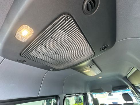 Used 2025 Mercedes-Benz Sprinter 2500 image 13