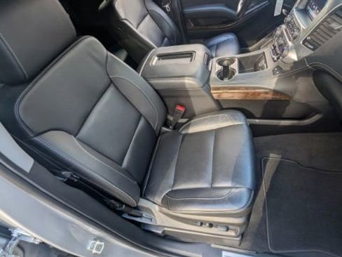 Used 2020 Chevrolet Tahoe LT image 17