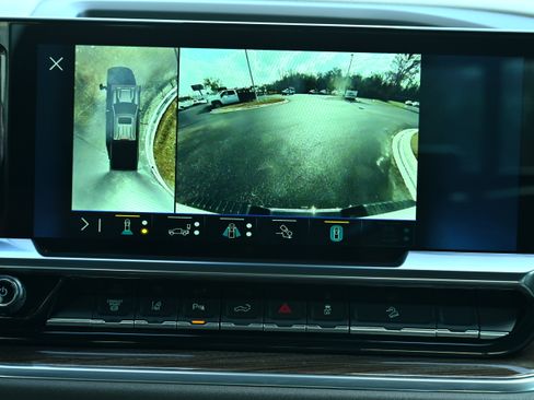 Used 2024 Chevrolet Silverado 2500 LT w/ All Star Edition image 17