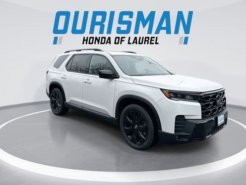 New 2026 Honda Pilot Black Edition image 2