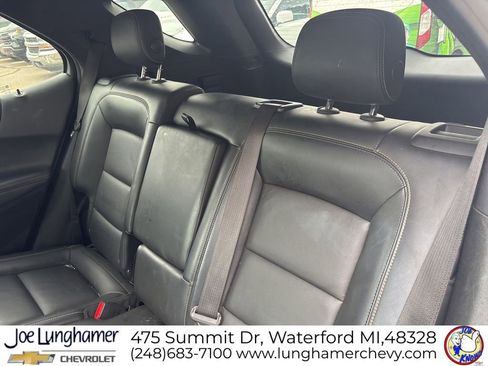 Used 2019 Chevrolet Equinox Premier FWD image 12