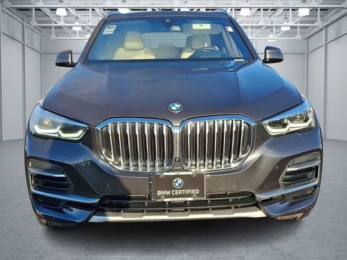 Certified 2022 BMW X5 xDrive40i w/ Premium Package image 2