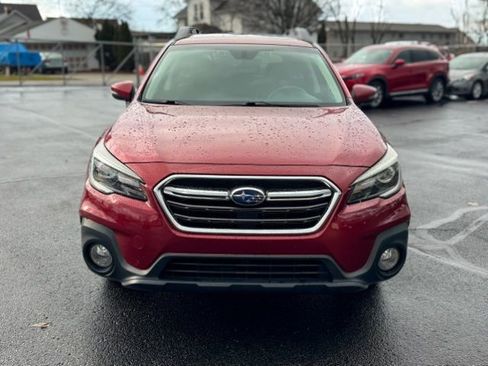Used 2018 Subaru Outback 2.5i Limited image 2