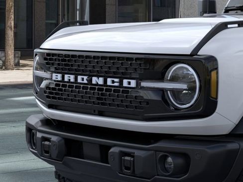 New 2025 Ford Bronco Badlands image 19