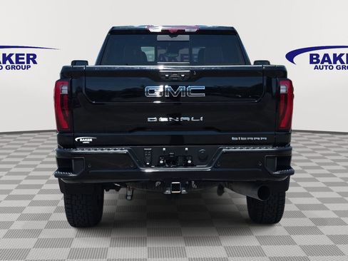 Used 2025 GMC Sierra 2500 Denali Ultimate AWD/4WD image 6