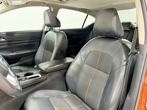 Used 2020 Nissan Altima 2.5 SR w/ Premium Package image 29