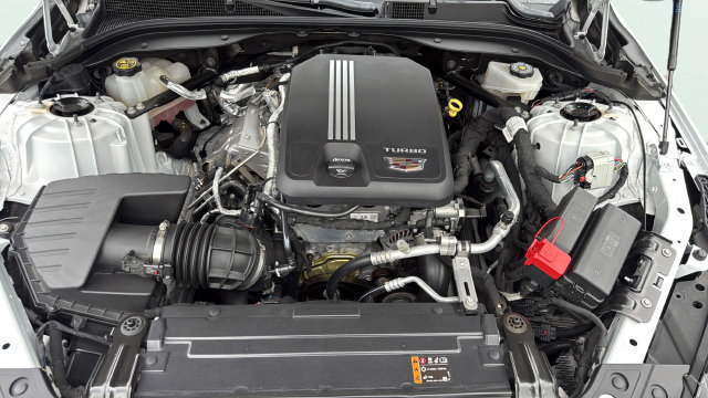 Used 2023 Cadillac CT5 Sport w/ Platinum Package RWD image 32