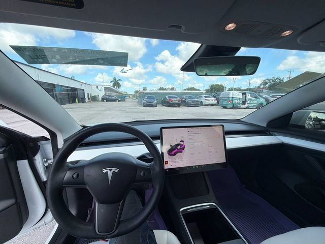 Used 2023 Tesla Model 3 Standard Range RWD image 4