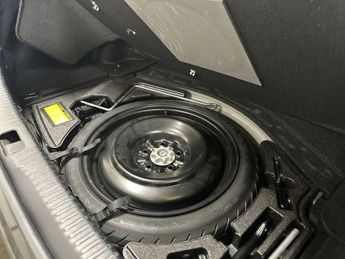 Used 2014 Lexus IS 350 w/ Navigation Package image 28