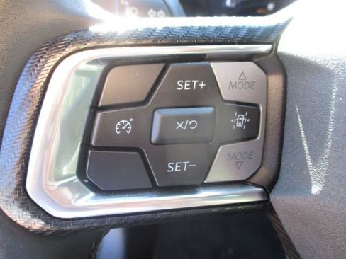 Used 2024 Ford Mustang EcoBoost image 13